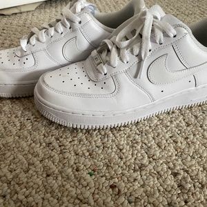 7y Nike Air Forces